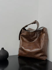 Soft Oil Wax Bucket Shoulder Bag | Minimalist Leather Large Tote Bag With Wide Strap